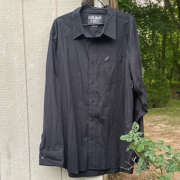 Men’s Ecko Unltd. Classic Studded Black Velvet Accented Button Down Shirt! - Picture 3 of 11